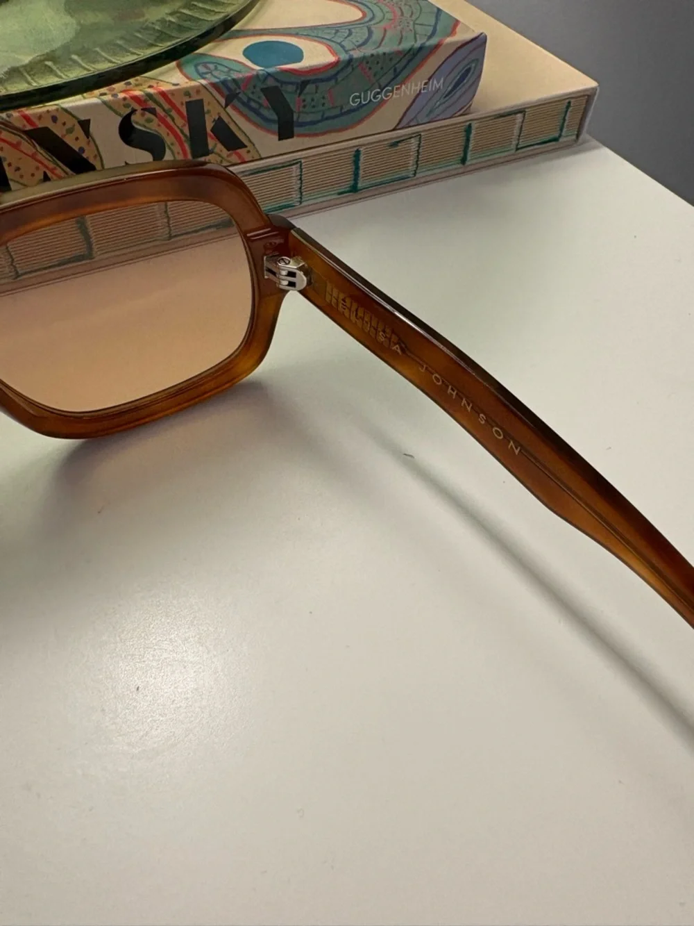 Women’s Sunglasses - Brown Oversized Square Frame - Picture 5 of 7
